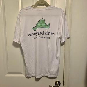 Martha’s Vineyard small Vineyard Vines tee